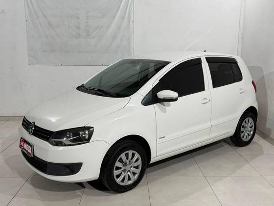 VOLKSWAGEN FOX 1.0 MI TREND 8V FLEX 2P MANUAL VOLKSWAGEN FOX 1.0 MI TREND 8V FLEX 2P MANUAL